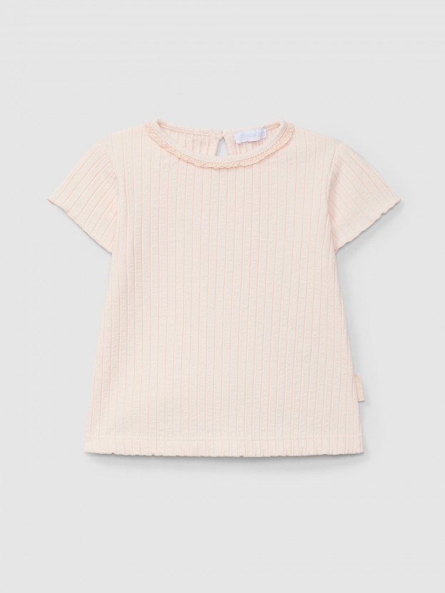 T-shirt em malha canelada com detalhe de renda
