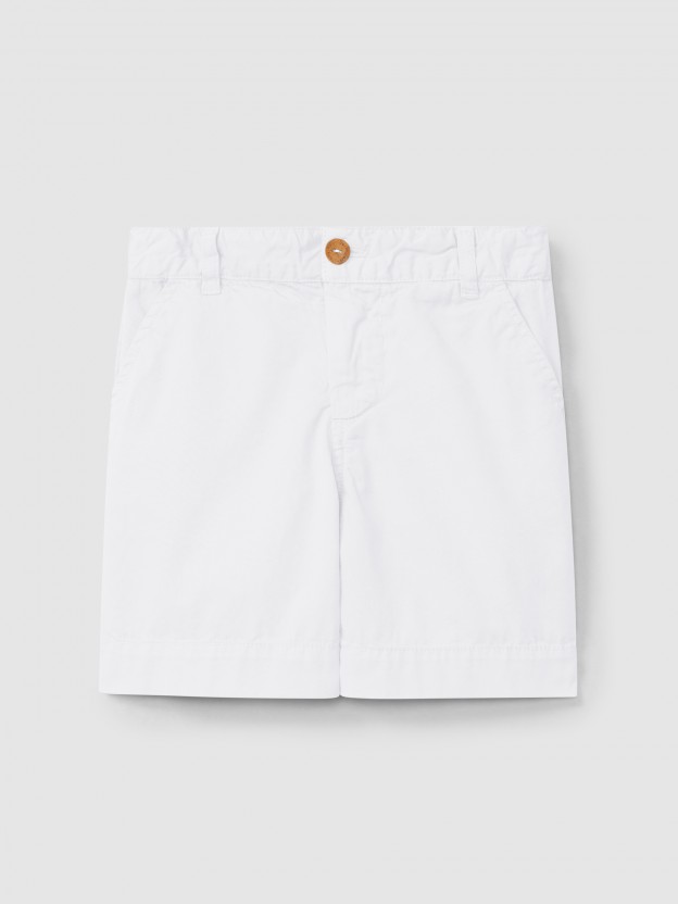 Plain twill shorts with four pockets Plain twill shorts with four pockets