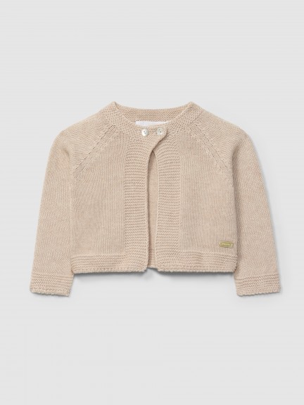 Short knitted cardigan