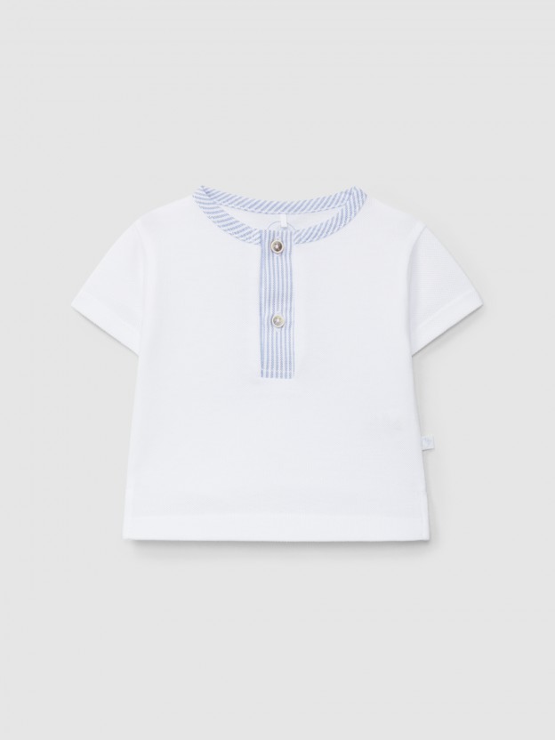 Polo shirt pique with thin stripes detail Polo shirt pique with thin stripes detail