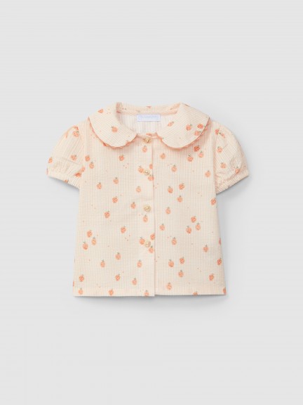 Blusa seersucker micro-cuadros y fresas