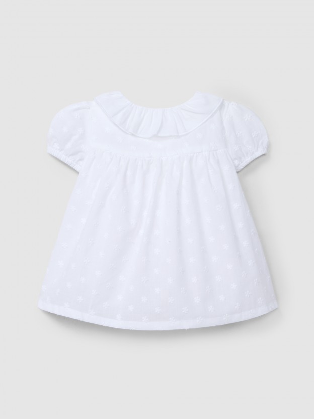 Vestido cuello de volante flores bordadas