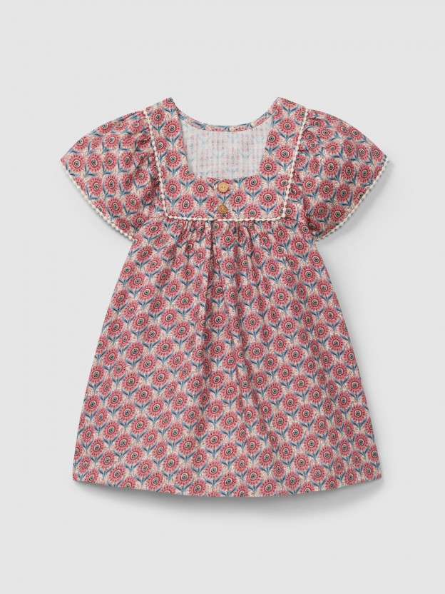 Floral dress with lace details Floral dress with lace details