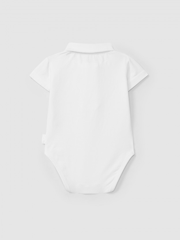 Short-sleeved bodysuit with pointy collar Short-sleeved bodysuit with pointy collar