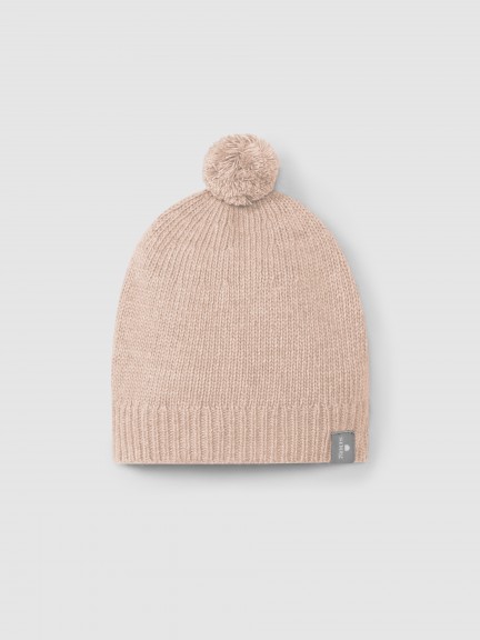 Gorro tricotado com pom-pom