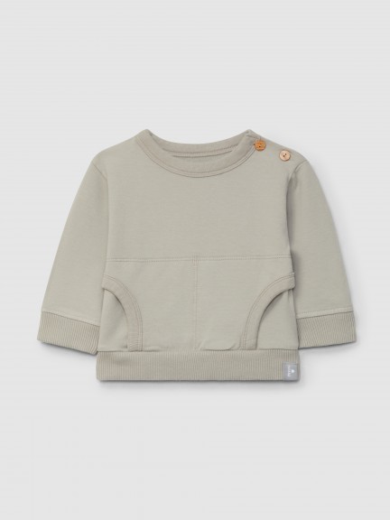 Plush sweatshirt with kangaroo pockets