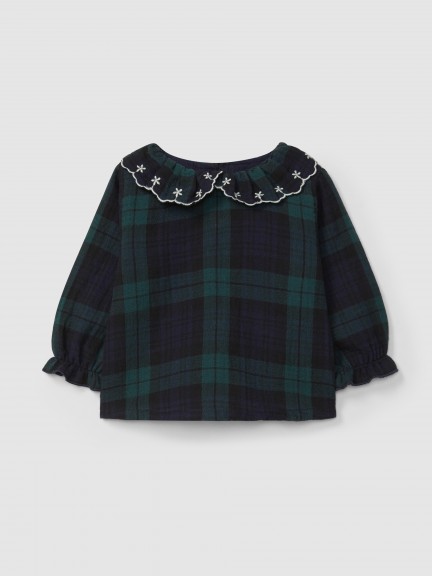 Blusa a cuadros cuello de volante con bordado