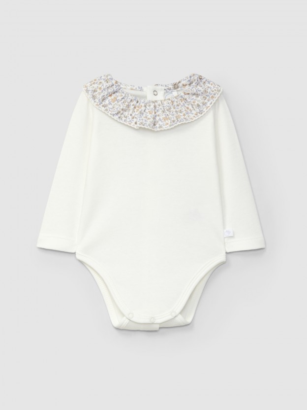 Print fabric ruffled collar bodysuit with lace detail