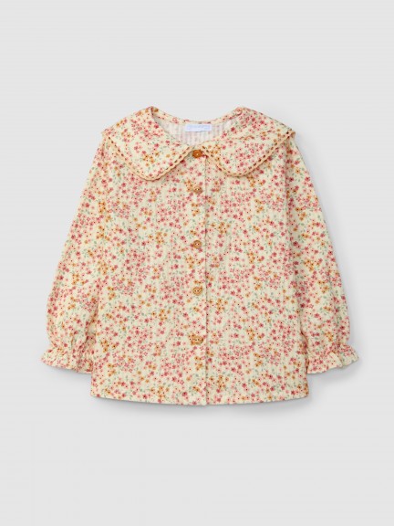 Blusa floral com detalhe de renda na gola