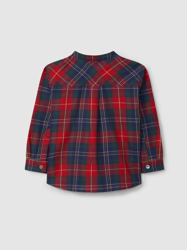 Camisa cuello mao de cuadros