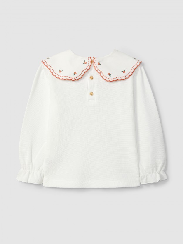 Mangalarga en punto gofre con cuello bordado