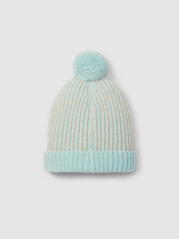 Knitted two-colour beanie with pom-pom