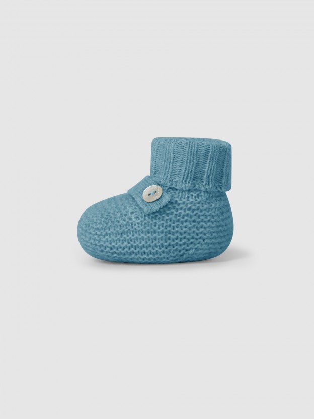 Knitted booties