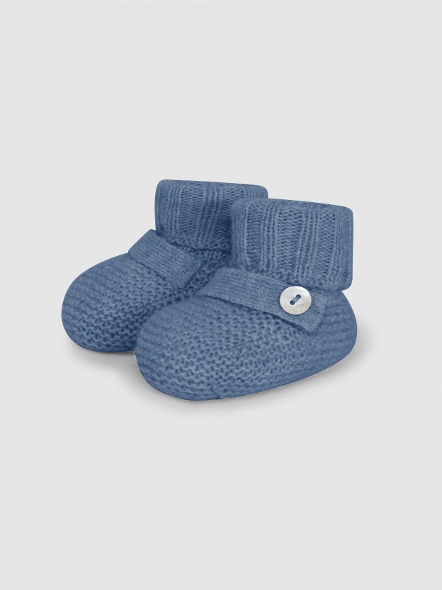 Knitted booties
