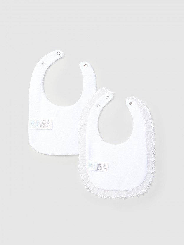 Pack de duas babetes bordado delicado