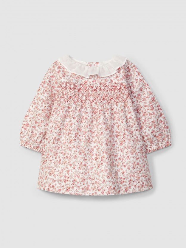 Vestido floral com smocks