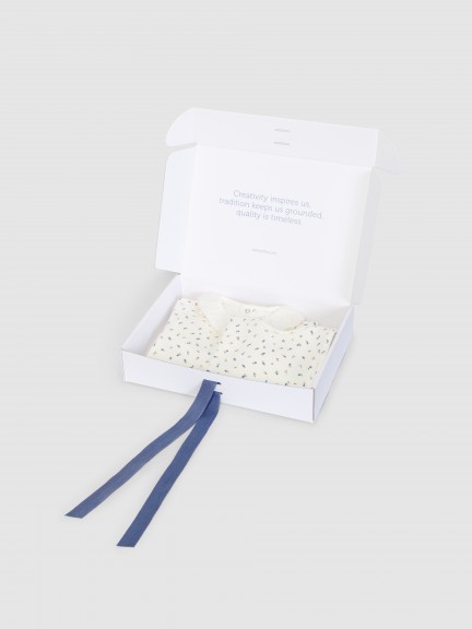 Gift box babygrow e babetes flores delicadas