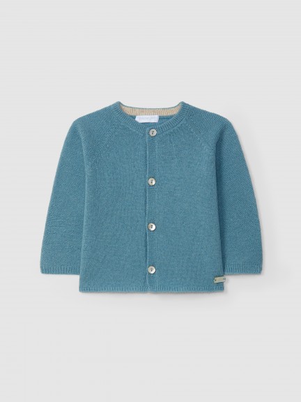 Knitted cardigan round collar