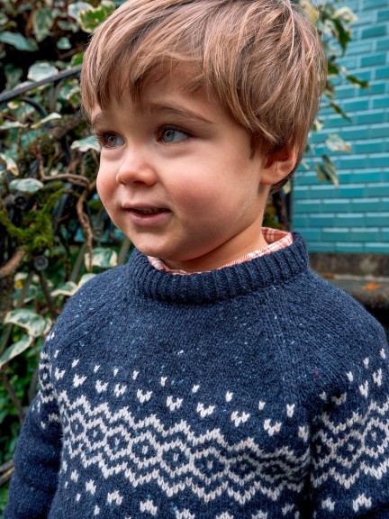 Knitted jumper with jaquard