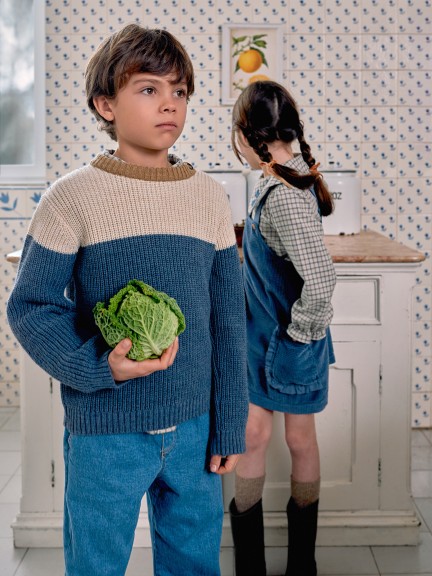Knitted crew neck jumper