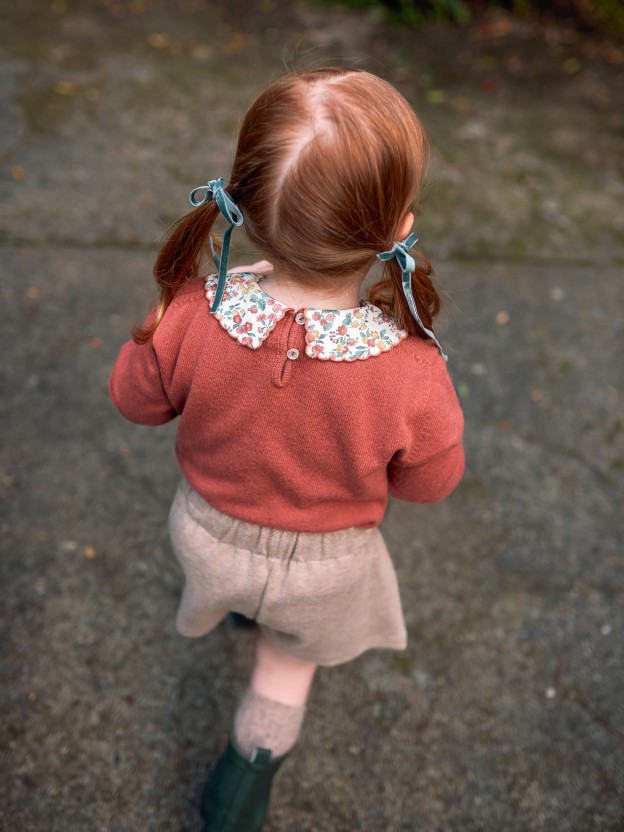 Pull tricot  col en tissu