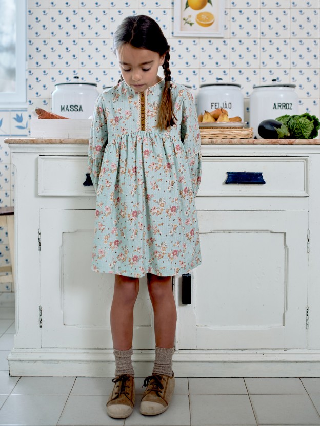Floral dress with lace details
