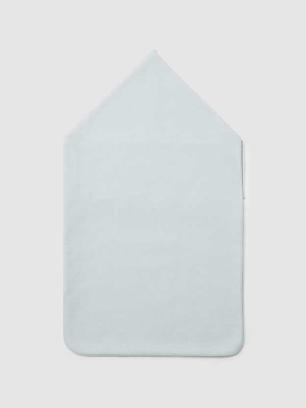 Double jersey sleeping blanket with faux fur interior Double jersey sleeping blanket with faux fur interior