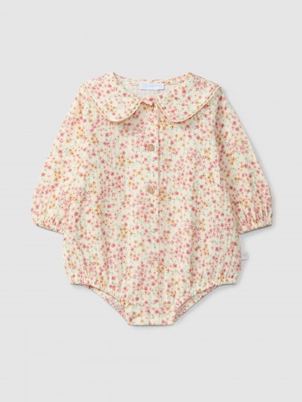 Bombacho floral con detalle de encaje en el cuello